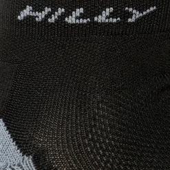 Store Active Quarter Minimum Cushioning 2p Running Socks - White, Black Running Clothing