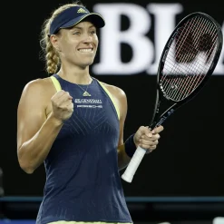 Shop Angelique Kerber Super Grap 3 Pack - White Grips