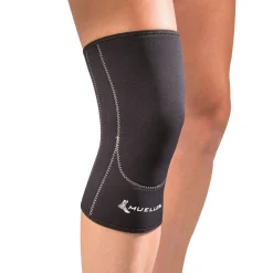 Sale Closed Patella Brace - Black Accessories