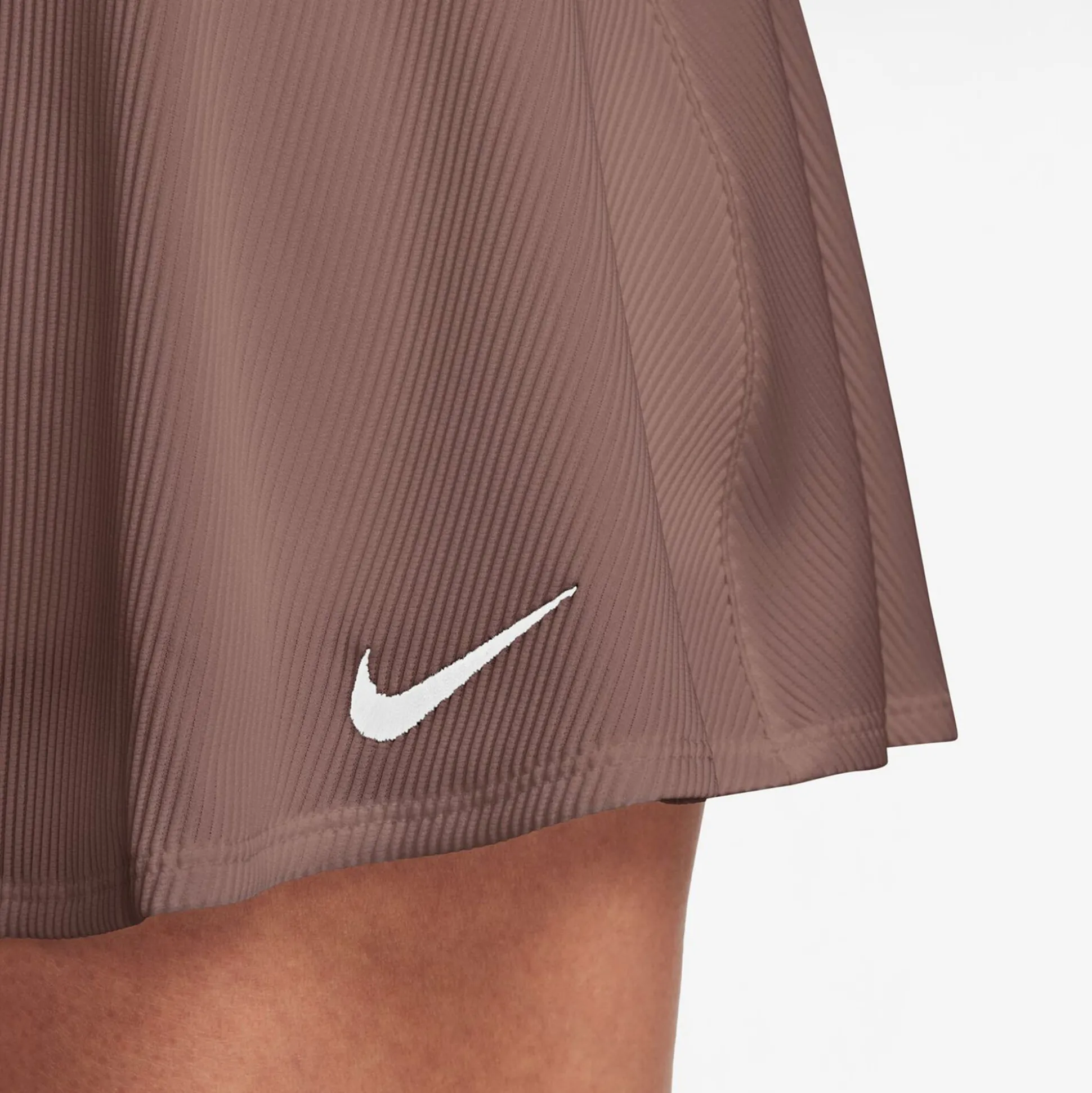 Cheap Court Advantage Regular Skirt Women - Skirts
