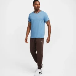 Discount Court Heritage T-Shirt Men - Light Blue, Brown Shirts