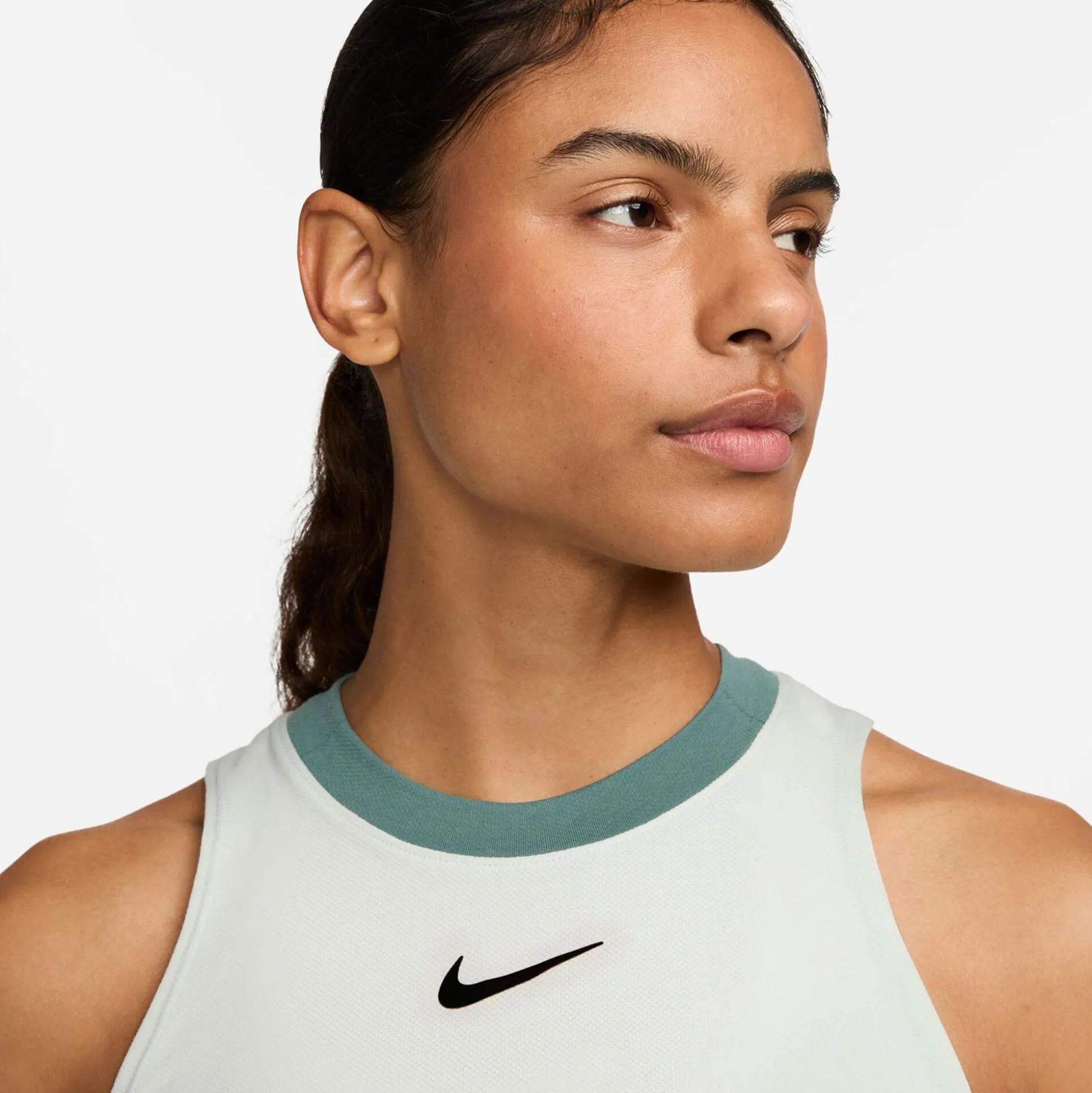 Clearance Dri-Fit Advantage Tank Top Women - Light Green Tops