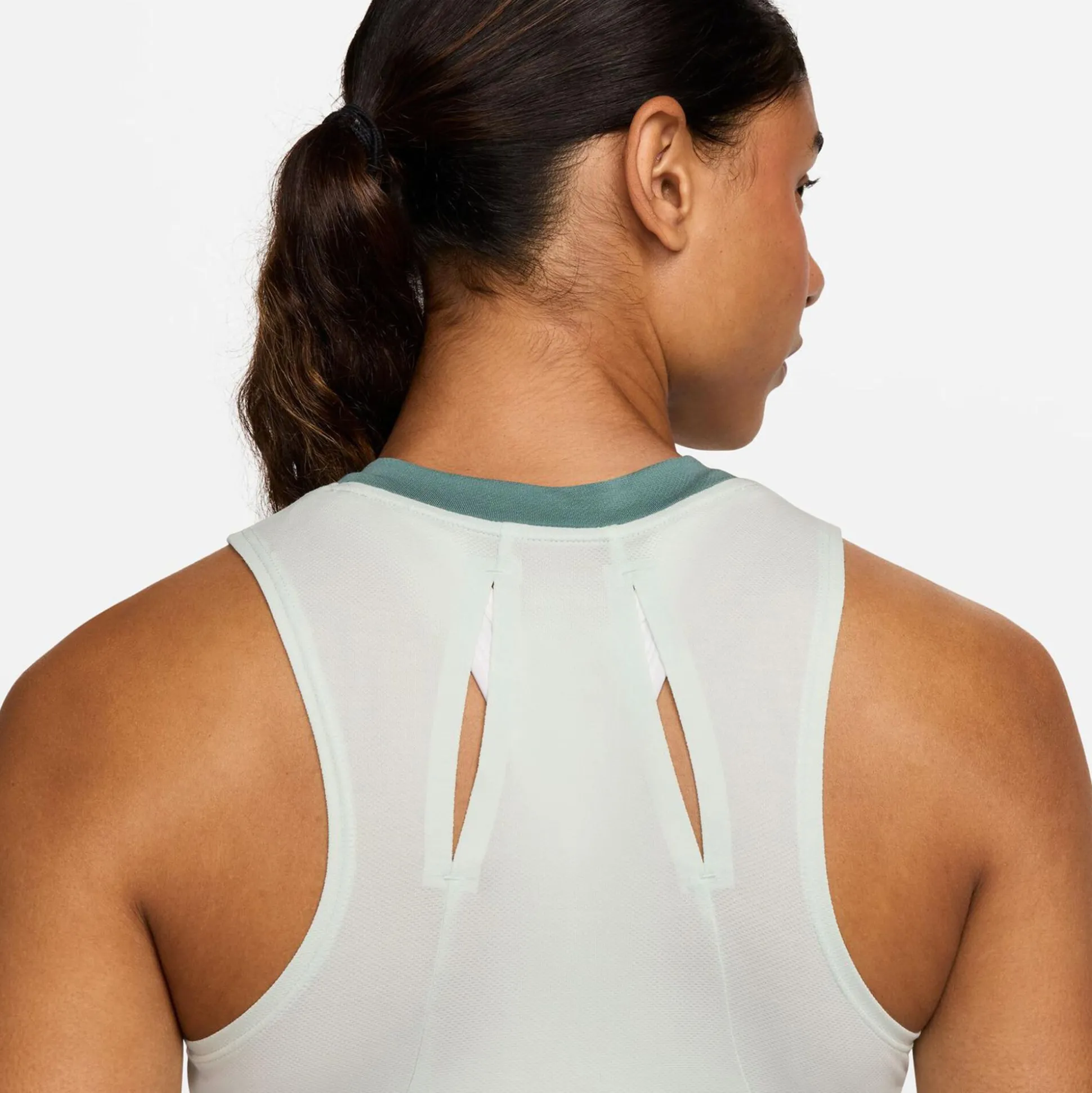 Clearance Dri-Fit Advantage Tank Top Women - Light Green Tops