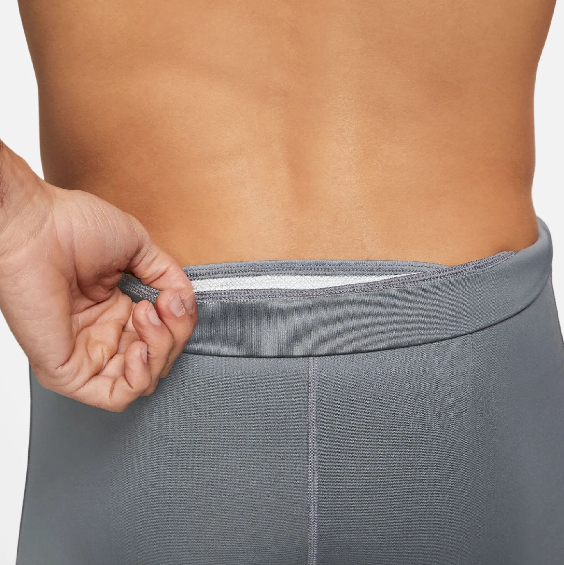 Store Dri-Fit Challenger Tight Men - Grey, Silver Pants|Running Clothing