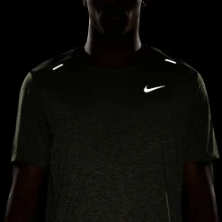 Online Dri-Fit Dri-FIT Rise 365 Running Shirt Men - Light Green Running Clothing