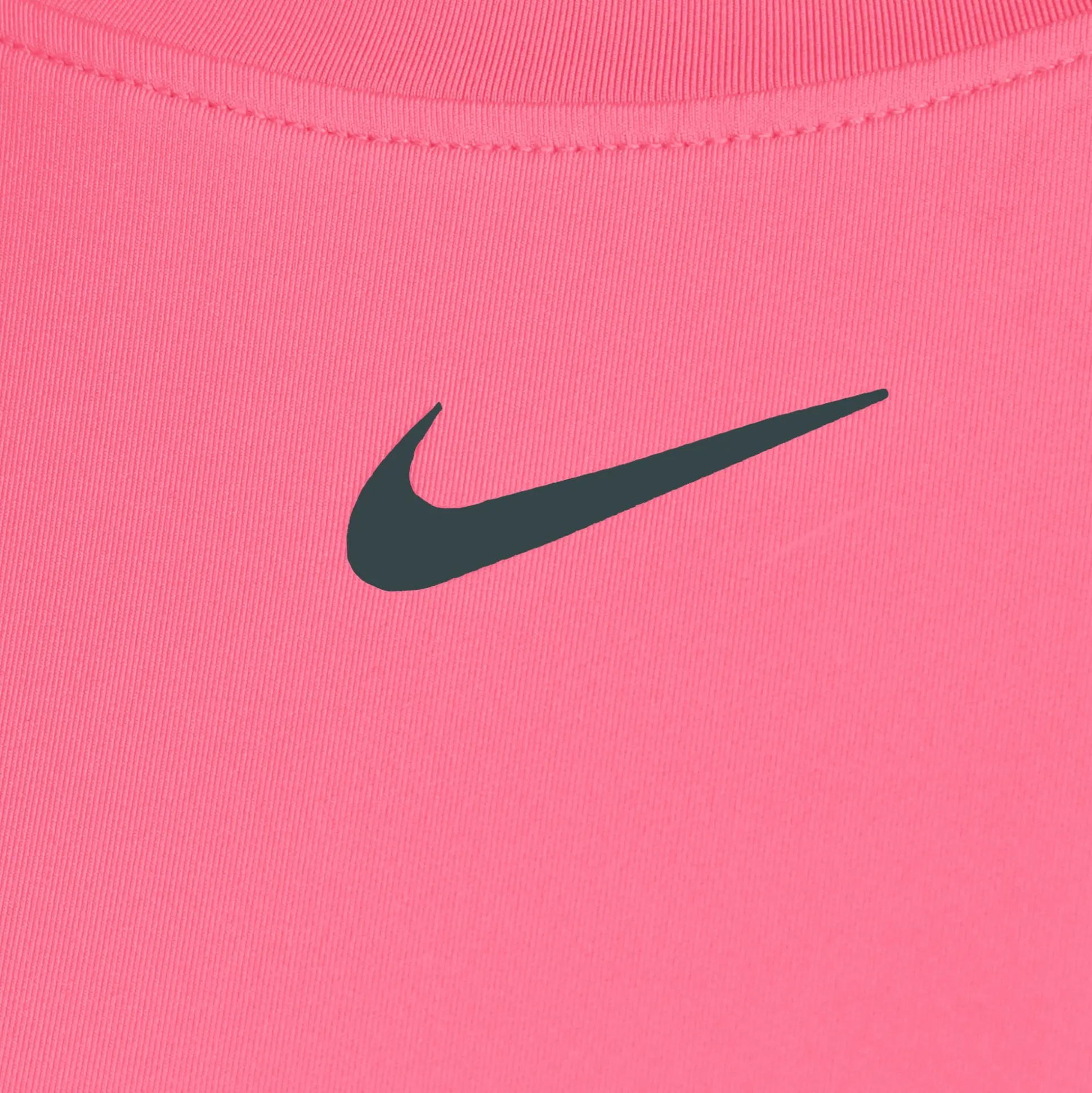 New Dri-Fit One Classic T-Shirt Women - Shirts