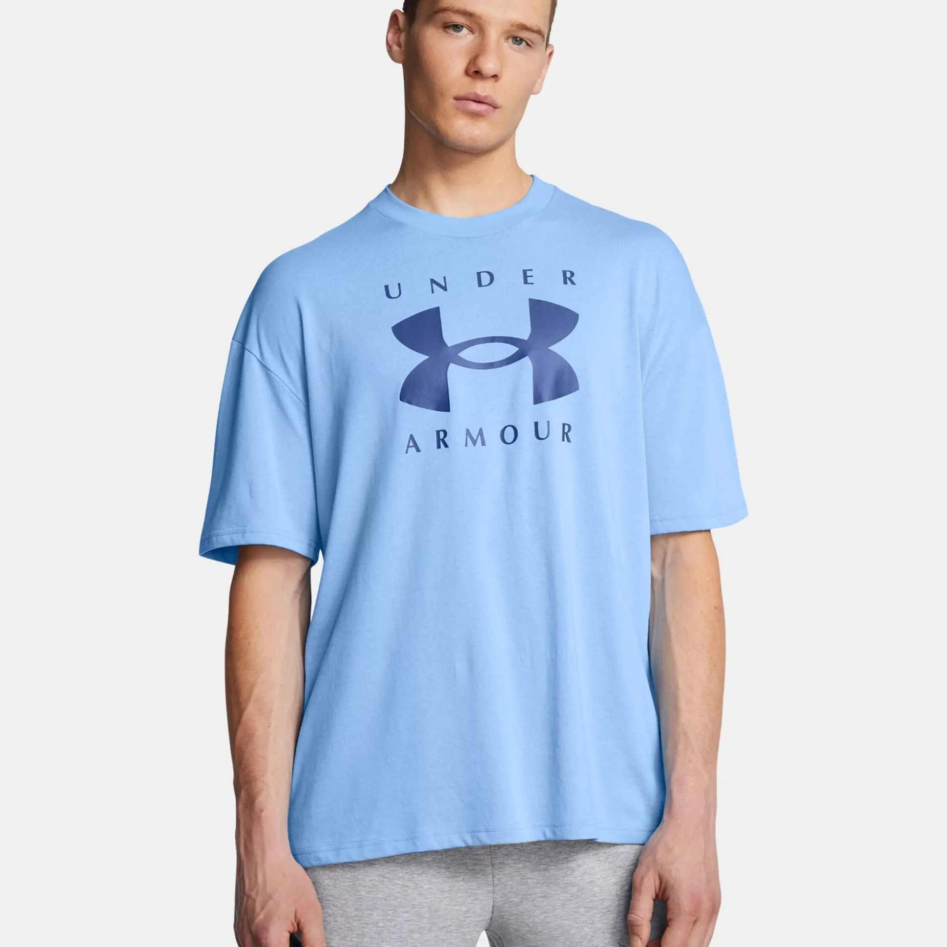 Shop Graphics T-Shirt Men - Light Blue Shirts