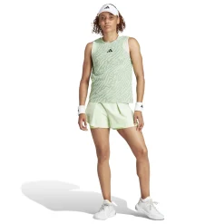 Store Match Shorts Women - Light Green Shorts