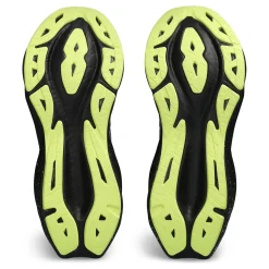 Store Novablast 3 LE Neutral Running Shoe Women - Black, Violet Running Shoes