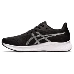 Cheap Patriot 13 Neutral Running Shoe Men - Black, White Running Shoes