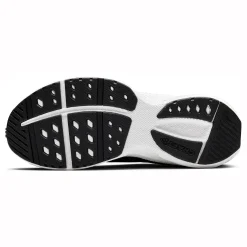 Outlet Pro Endur Distance Neutral Running Shoe Men - Black, White Running Shoes