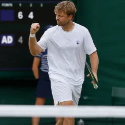 Sale Receiver T-Shirt Men - Shirts