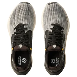 New Summit Vectiv Sky Trail Running Shoe Women - Beige, Black Running Shoes
